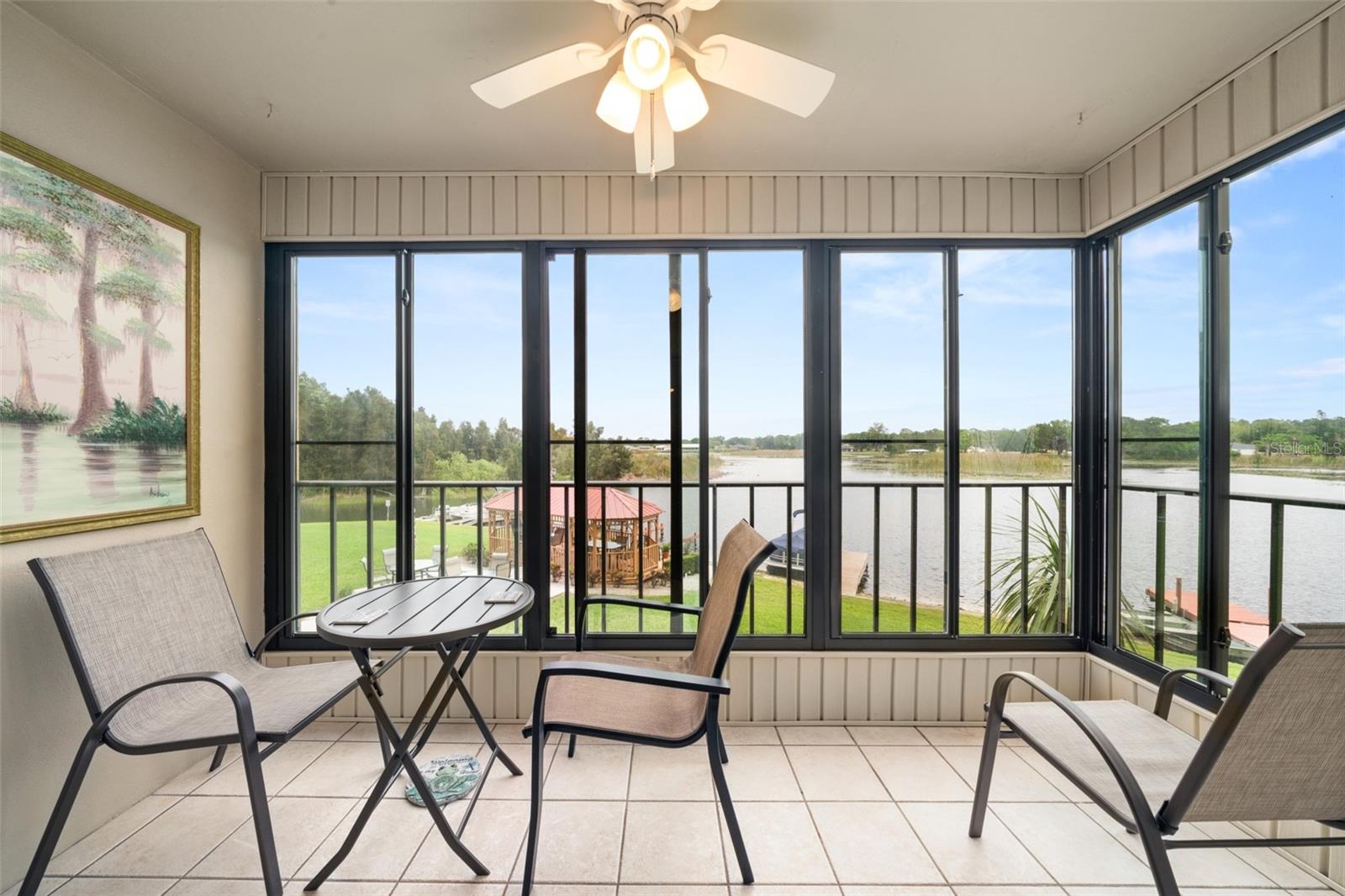 SUN N LAKE - Residential