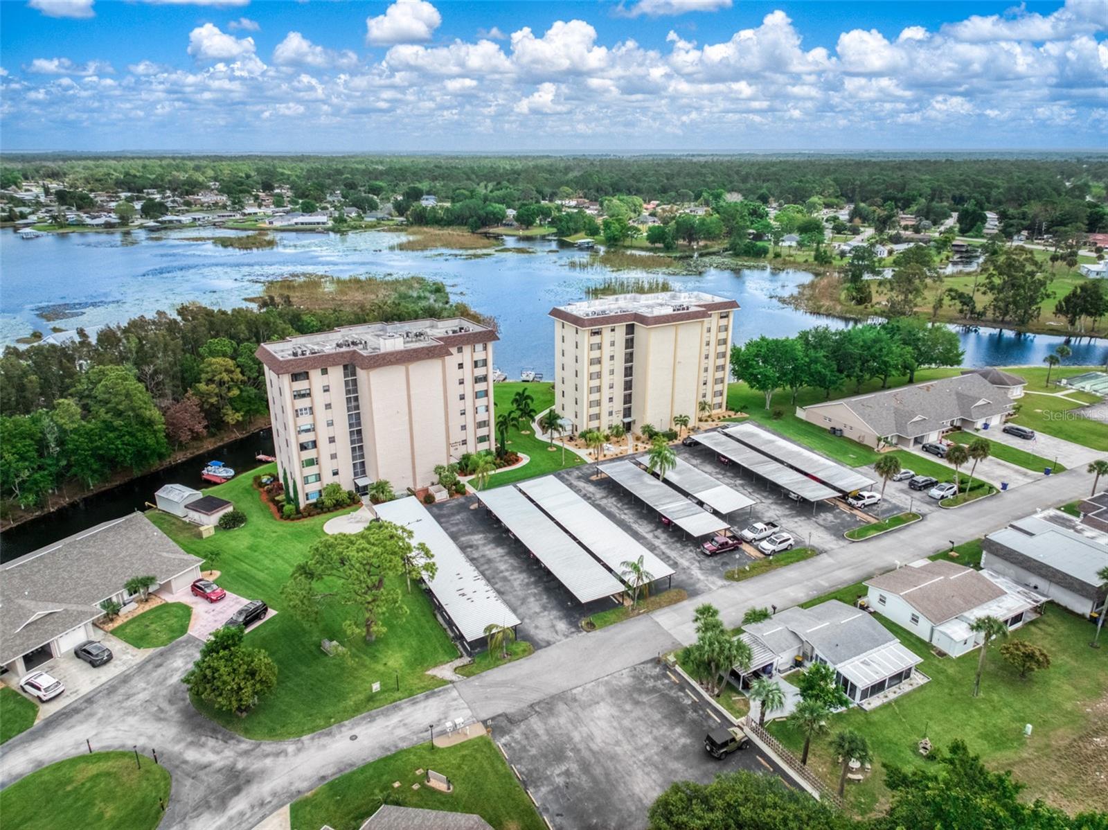 SUN N LAKE - Residential
