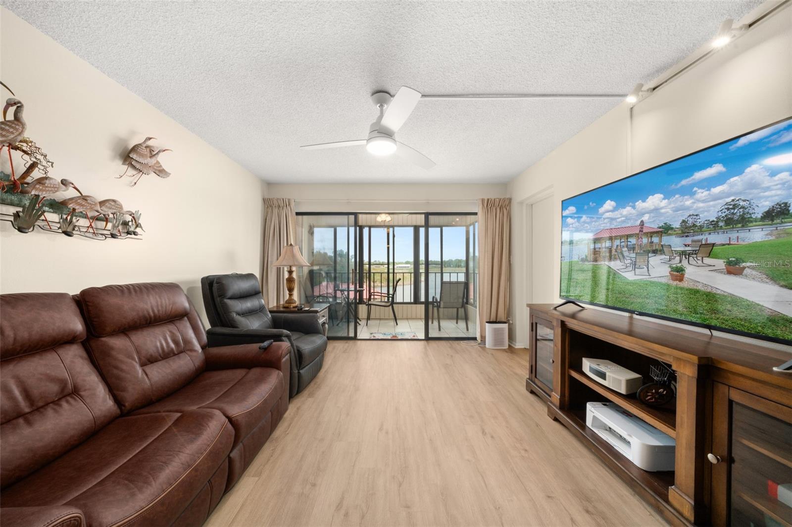 SUN N LAKE - Residential