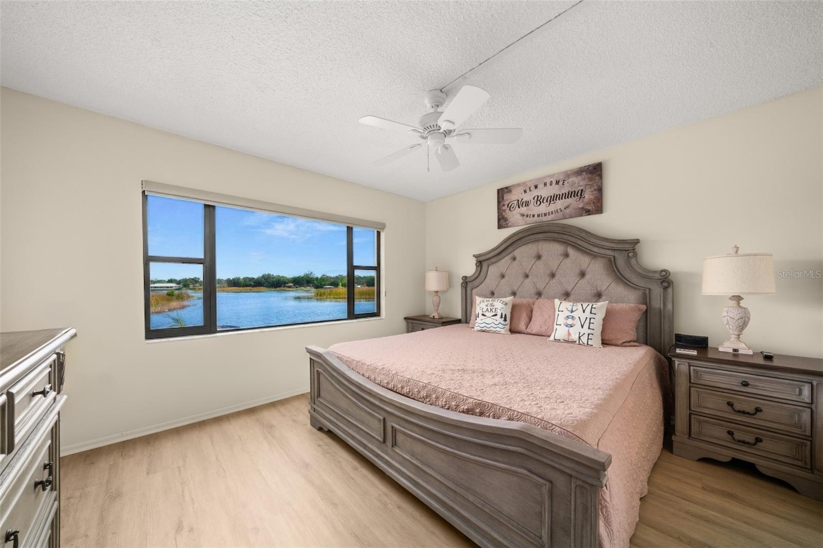 SUN N LAKE - Residential
