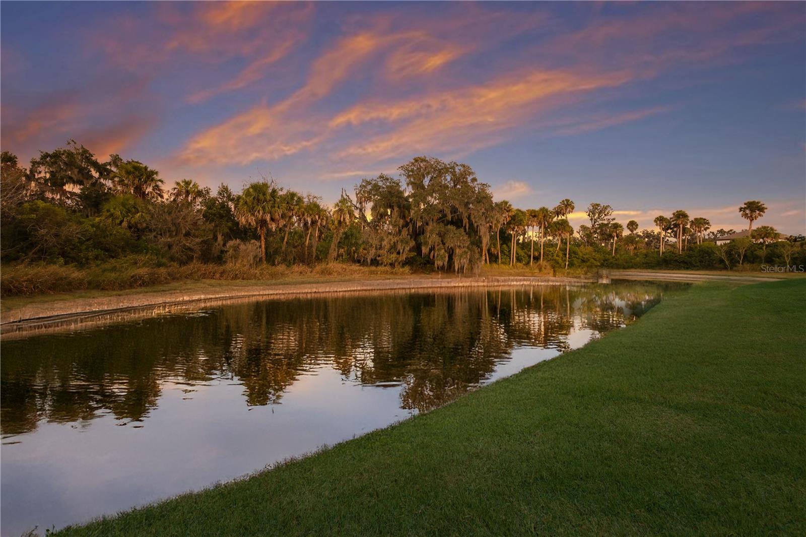 GRAND OAK PRESERVE FKA THE PONDS - Residential