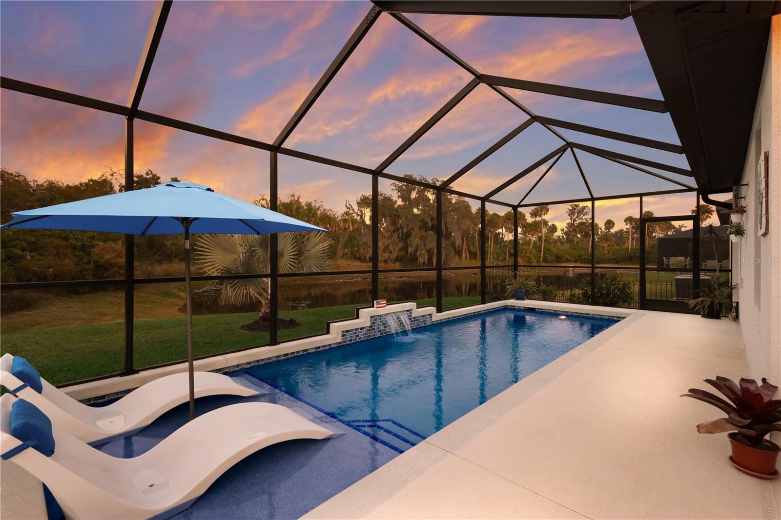 GRAND OAK PRESERVE FKA THE PONDS - Residential