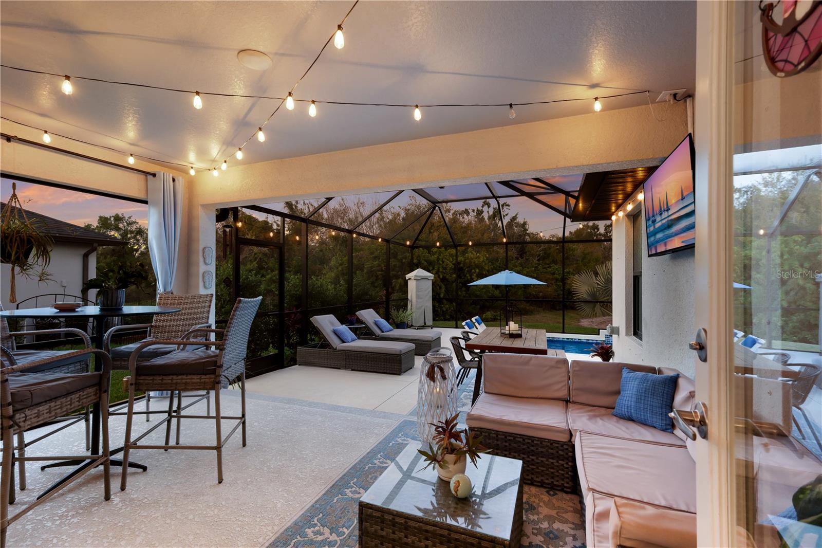 GRAND OAK PRESERVE FKA THE PONDS - Residential