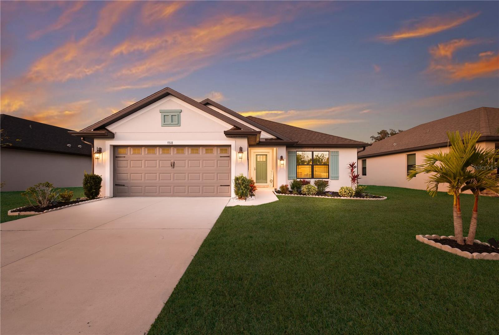 GRAND OAK PRESERVE FKA THE PONDS - Residential