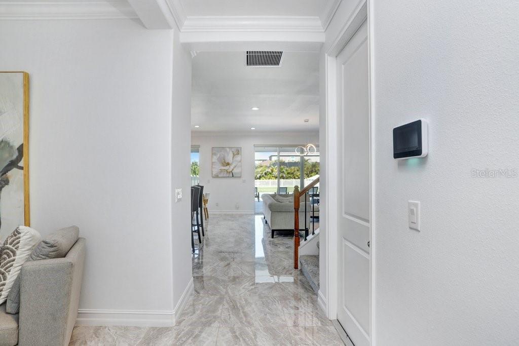 8012 RED ORCHARD COURT