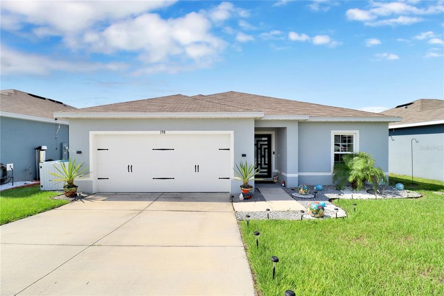 Come check out this beautifully maintained 4 bedroom 2 bath home located in Haines City. This spacious property features and open floor plan, modern kitchen with stainless steel appliances. The primary suite offers private bath and walk-in closet. Enjoy outdoor living with a fenced yard and low maintenance artificial grass.
**Property is also available for sale, see MLS# S5132729