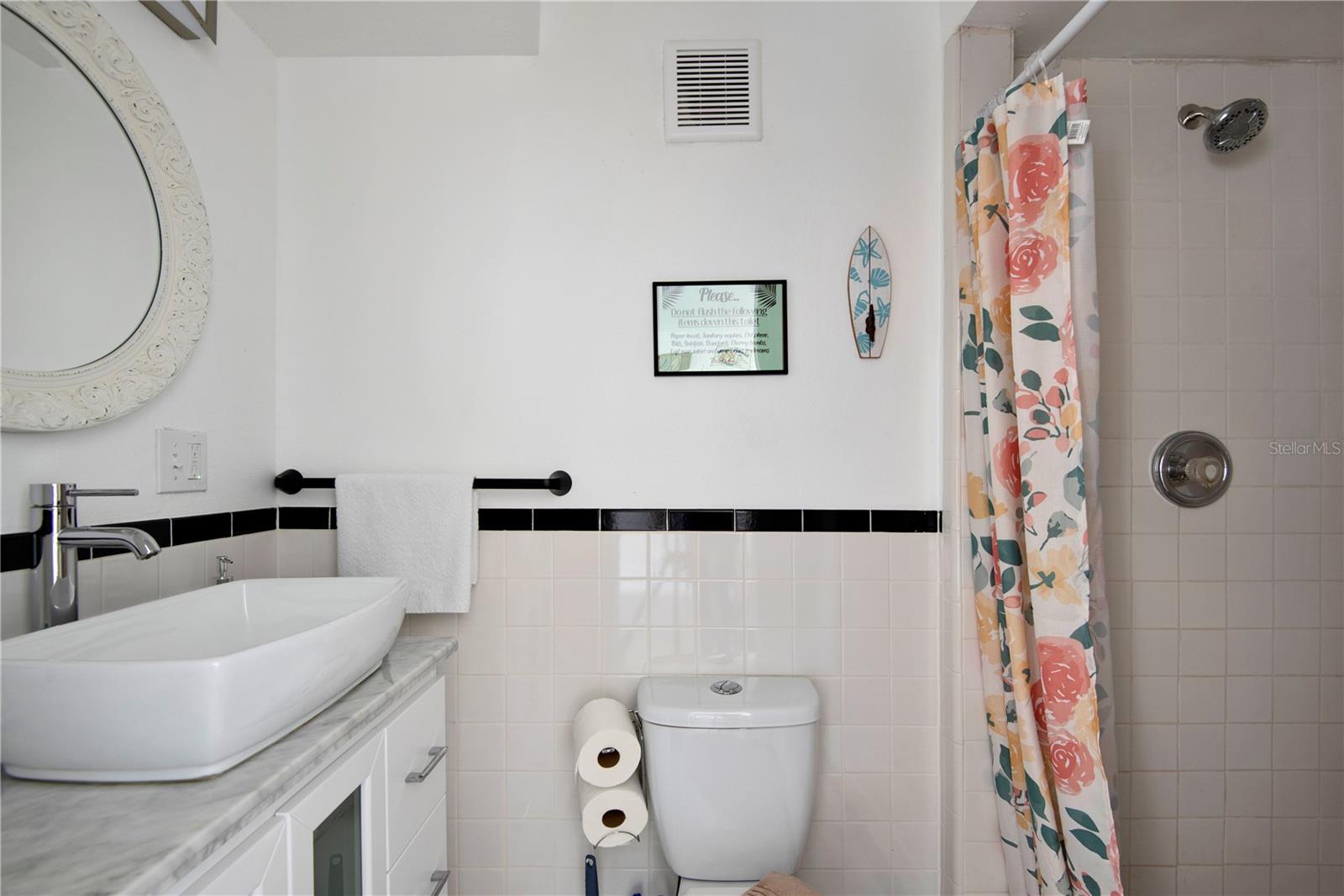 YEARWOOD-WADFORD-HAMILTON ADD TO LARGO - Residential