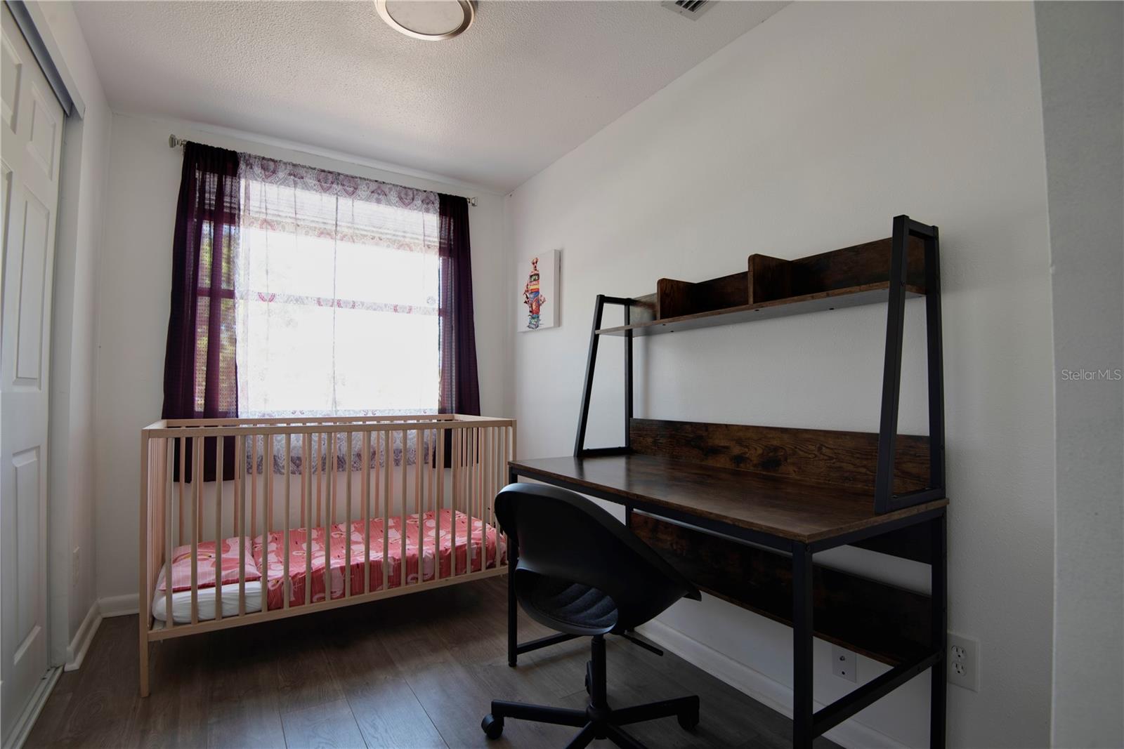 YEARWOOD-WADFORD-HAMILTON ADD TO LARGO - Residential