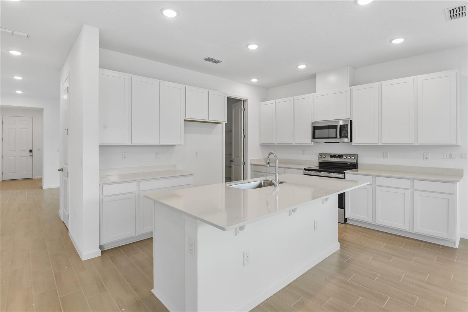 SEASONS AT BELLA VISTA - Residential