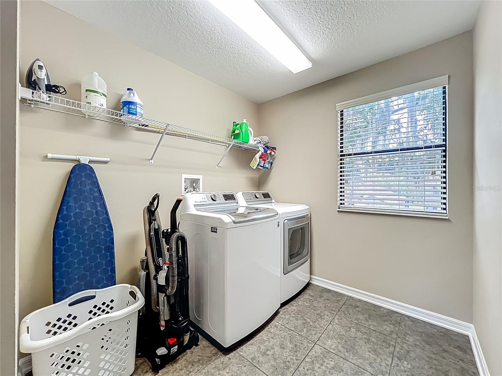 TIERRA BELLA SUB - Residential