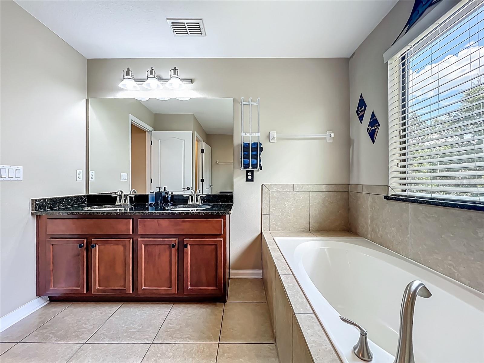 TIERRA BELLA SUB - Residential