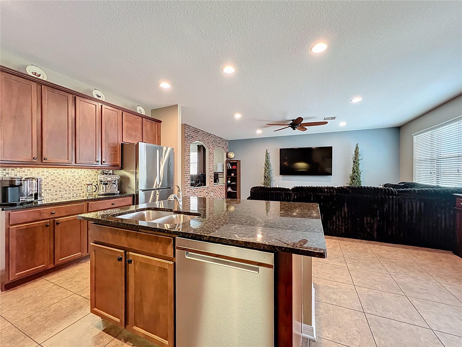 TIERRA BELLA SUB - Residential