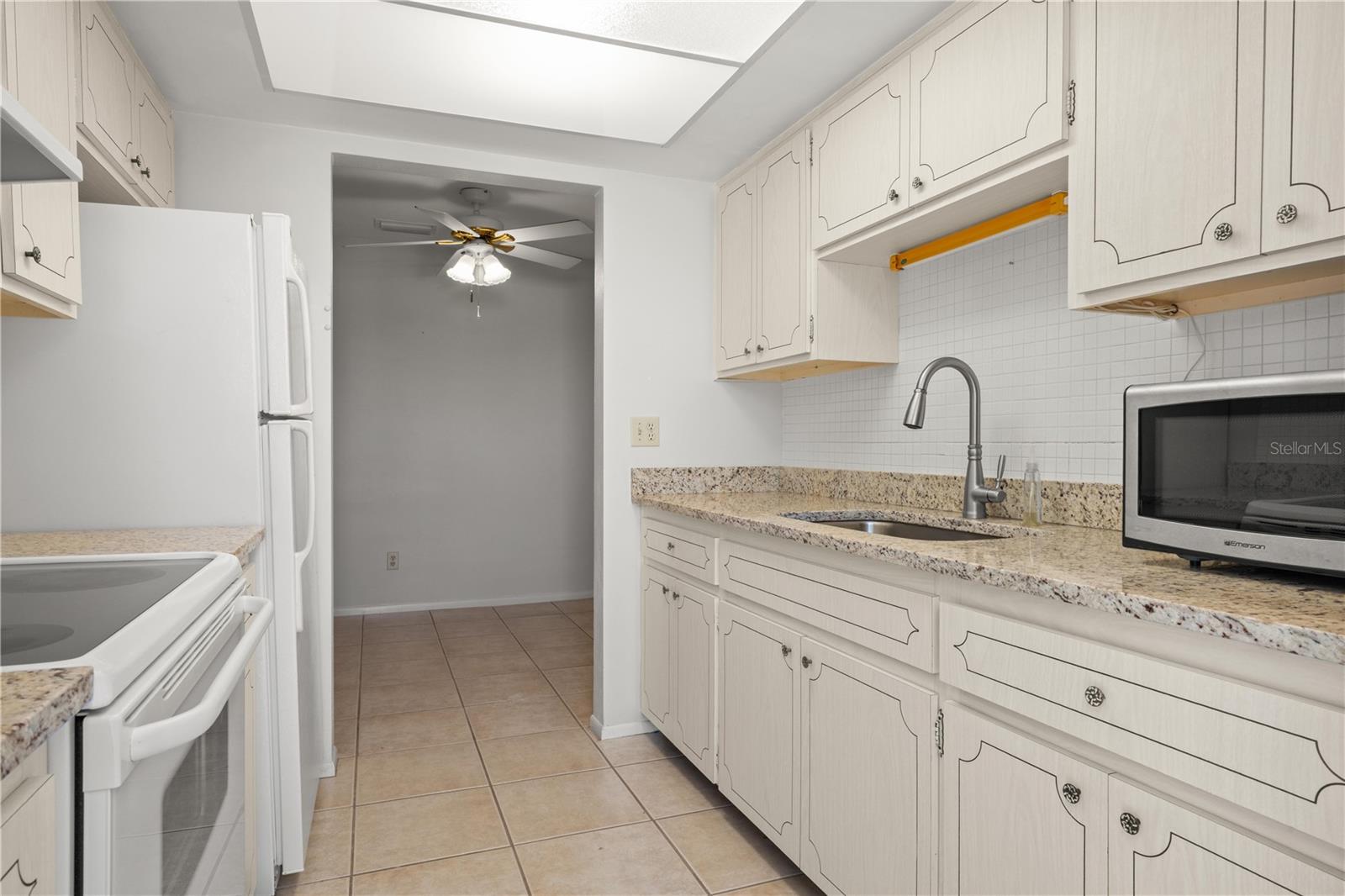 DREW RIDGE APTS CO-OP - Residential