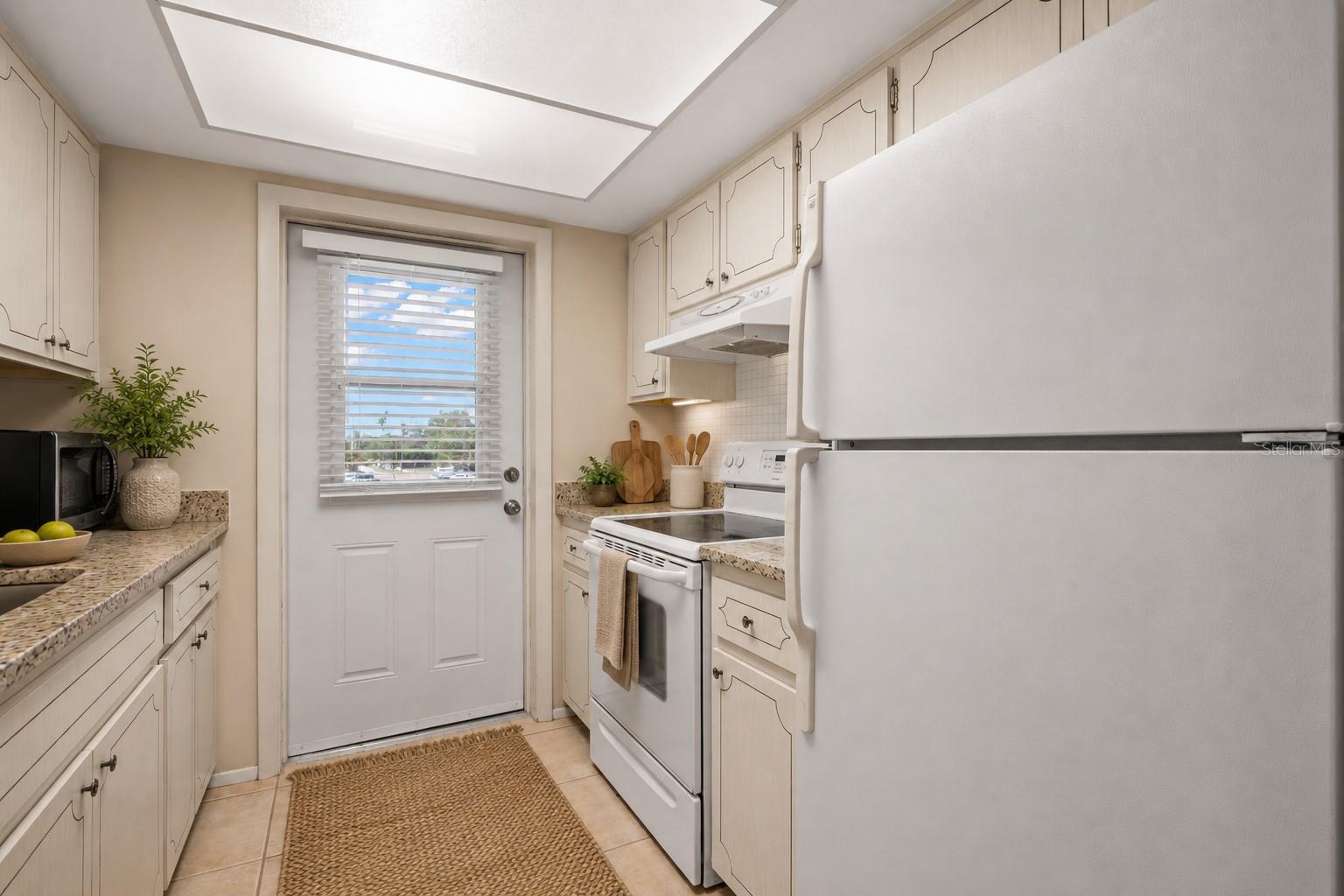 DREW RIDGE APTS CO-OP - Residential
