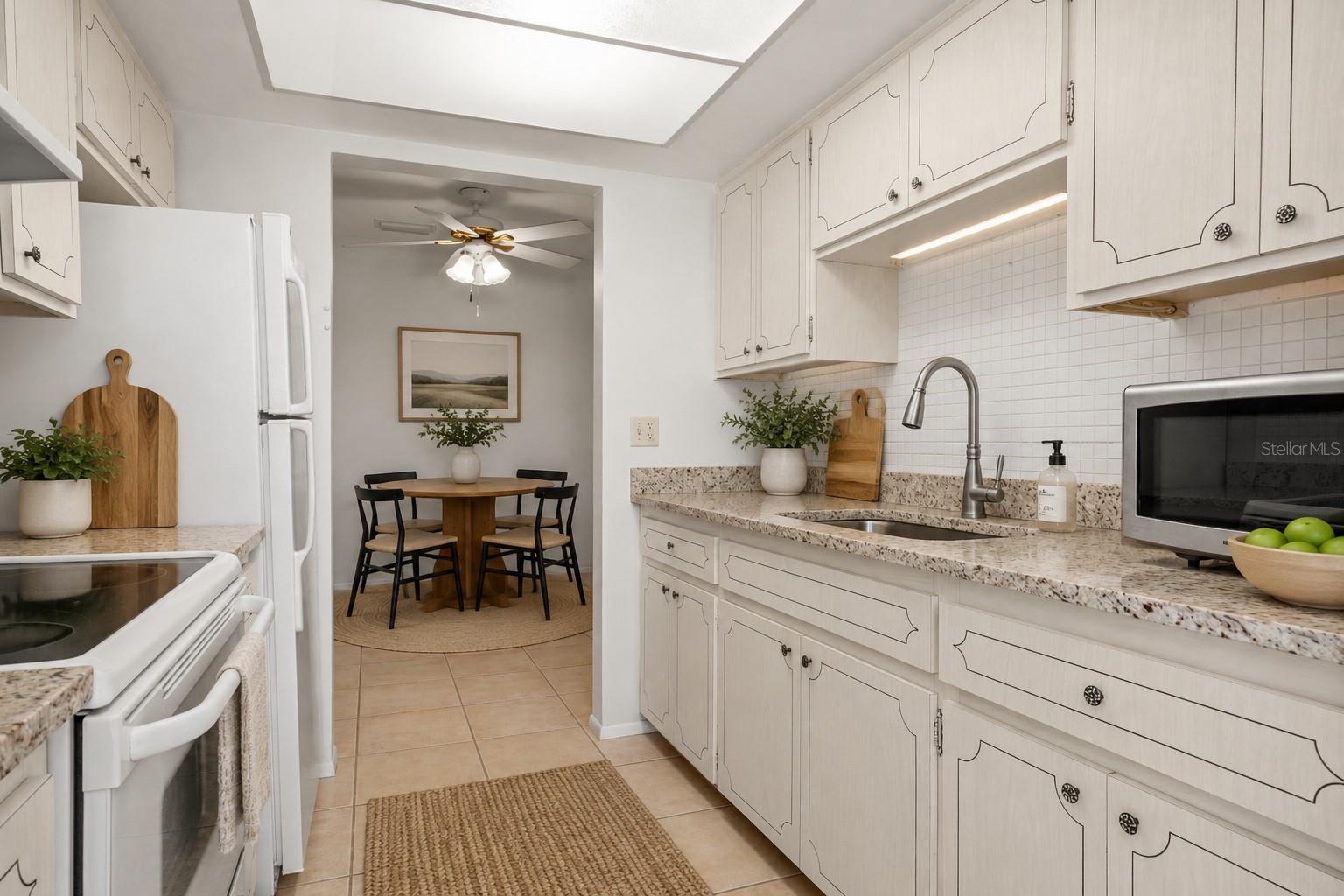 DREW RIDGE APTS CO-OP - Residential