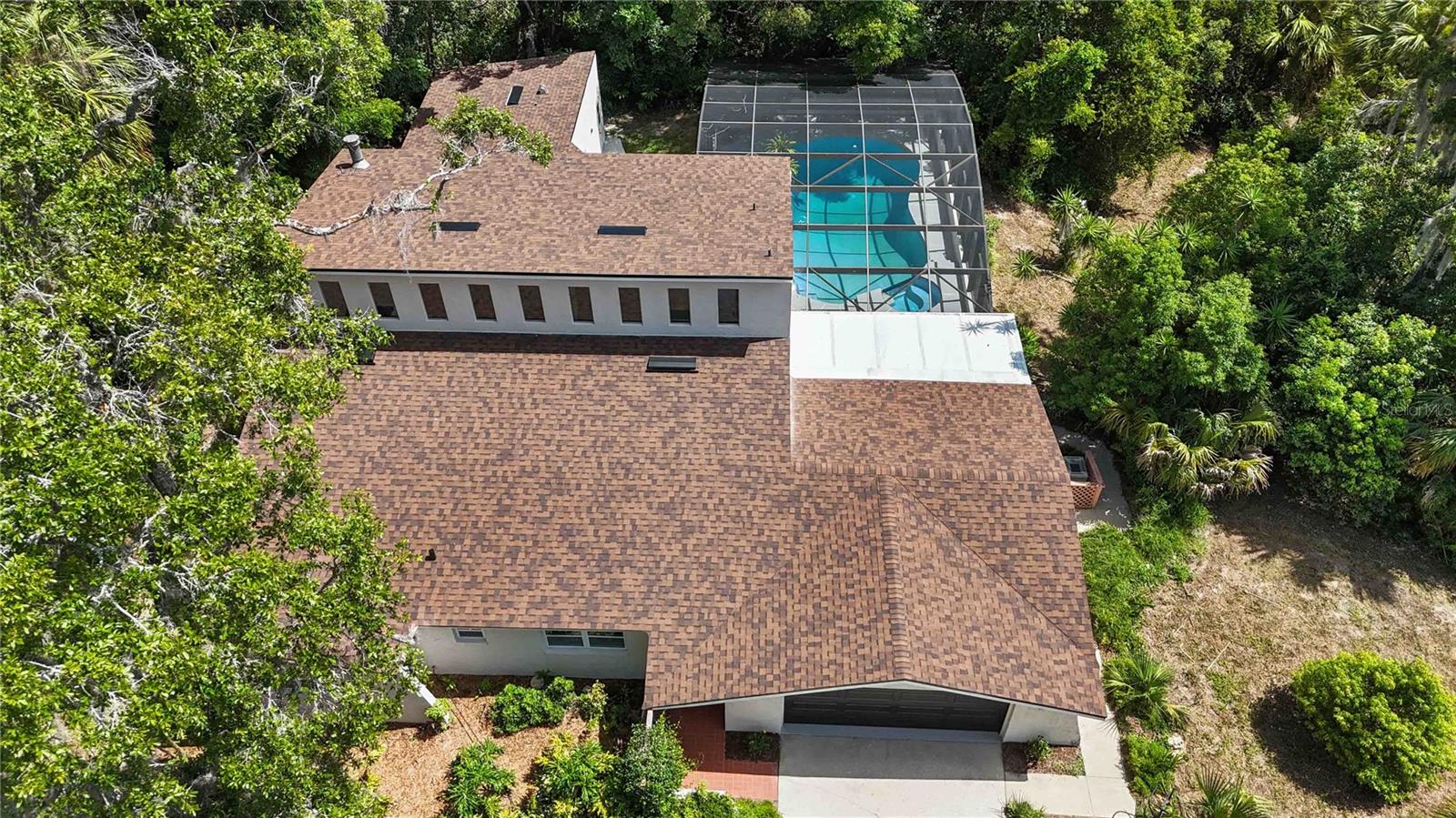 2065 LA VALLEY LN