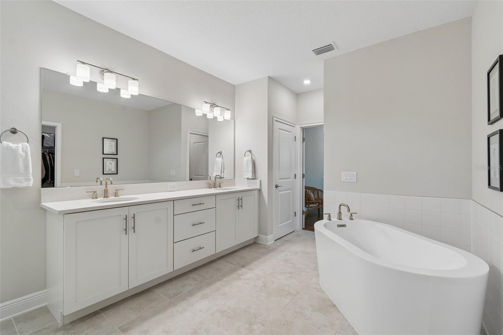 GANDY BOULEVARD PARK - Residential