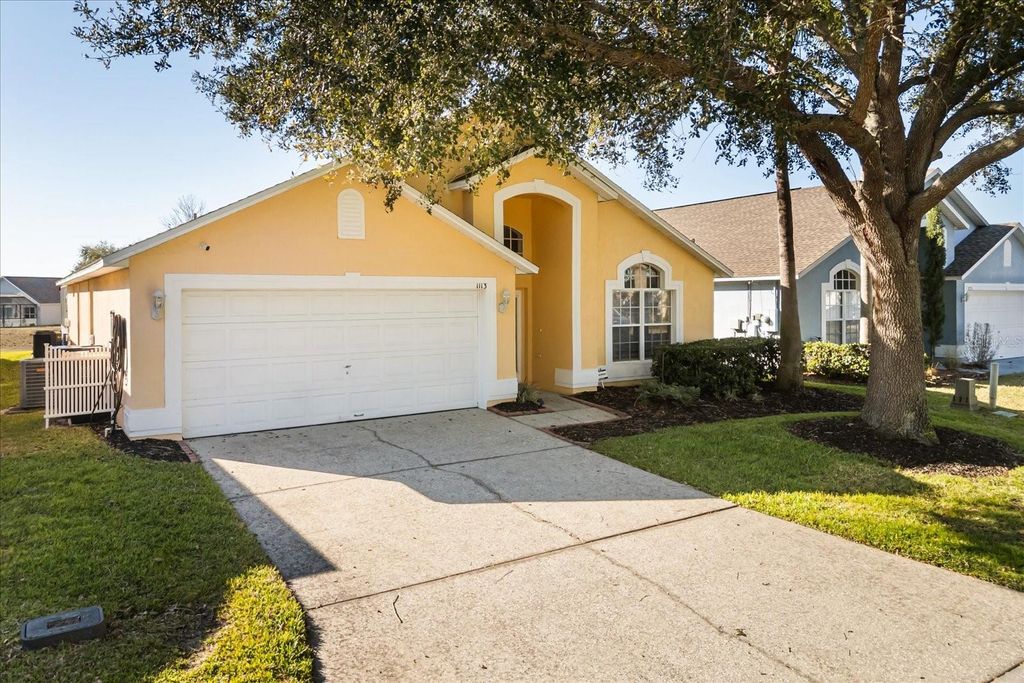 Photo of 1113 Casterton Circle, Davenport, FL 33897 (MLS # S5142624)