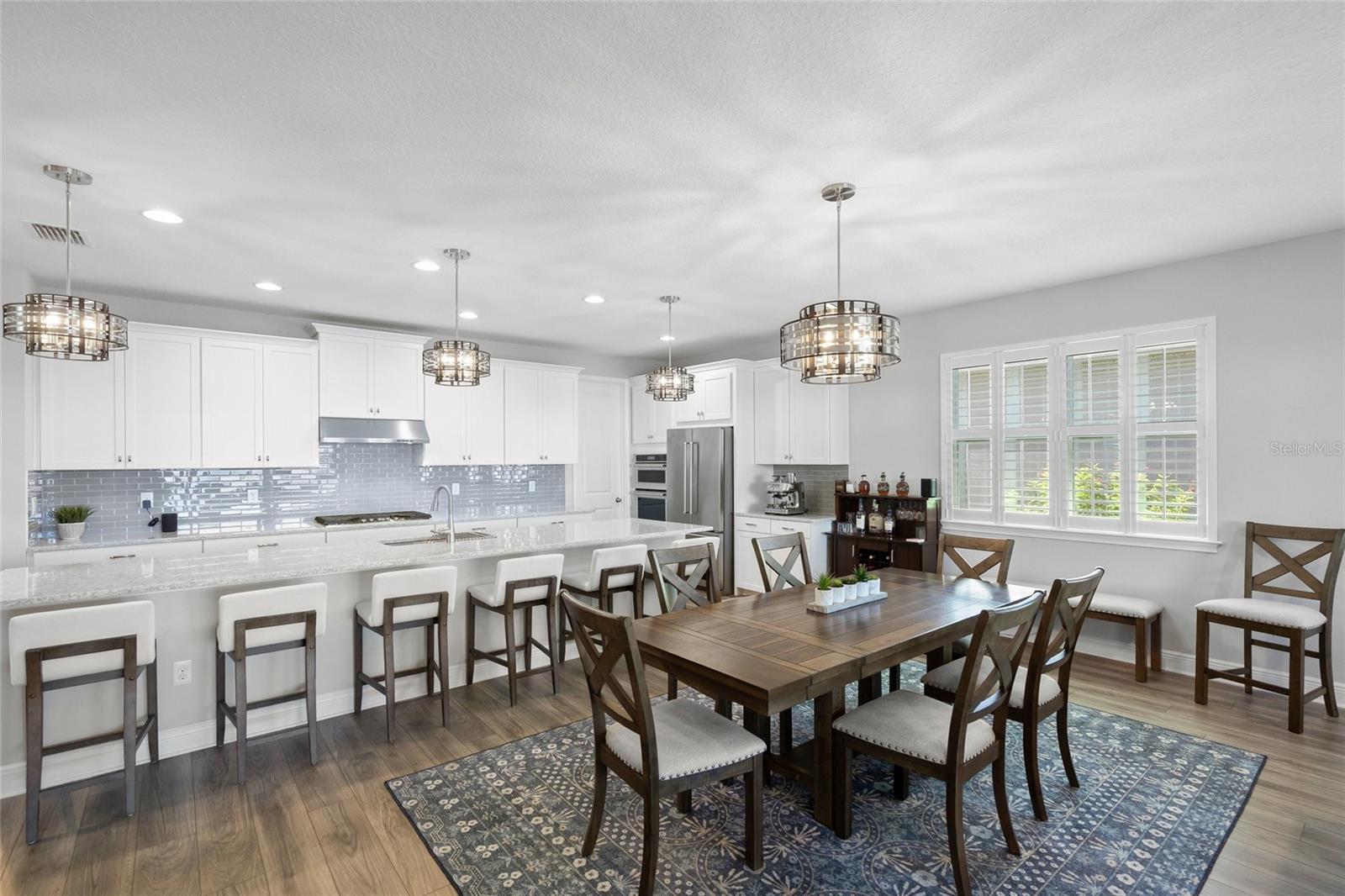 5890 LONG SHORE LOOP, SARASOTA, FL, 34238 3 5890 LONG SHORE LOOP