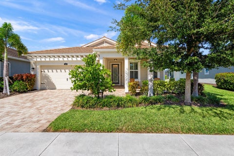 Photo of 5890 Long Shore Loop, Sarasota, FL 34238 (MLS # A4710208)
