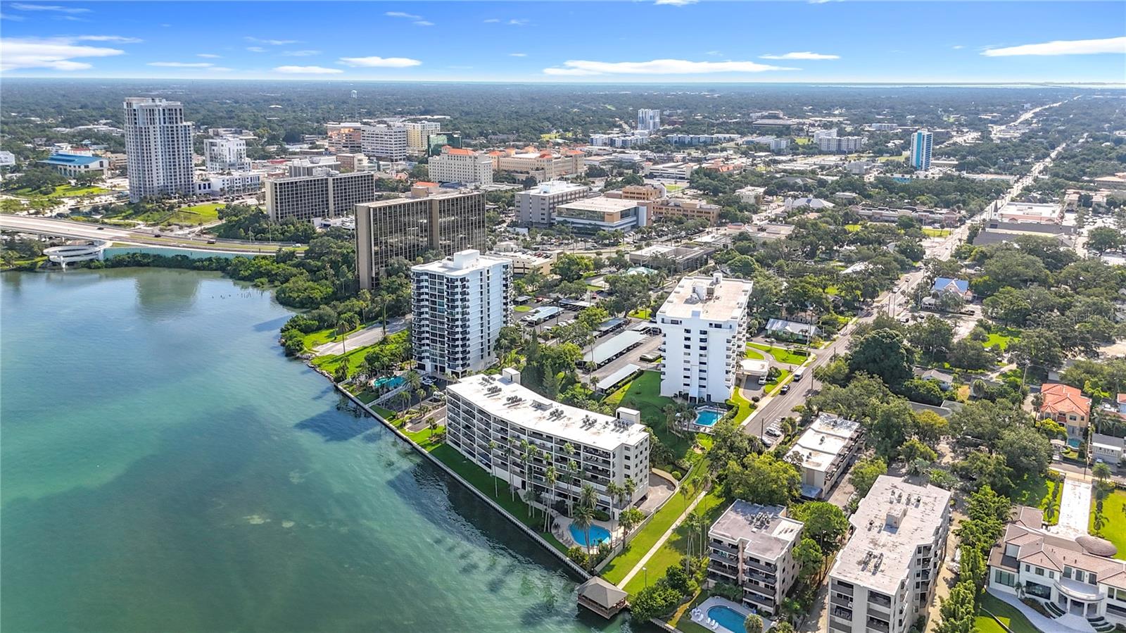 VIEWPOINT-ON-THE-BAY CONDO - Residential
