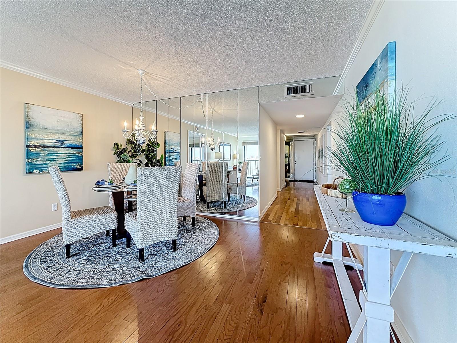 VIEWPOINT-ON-THE-BAY CONDO - Residential