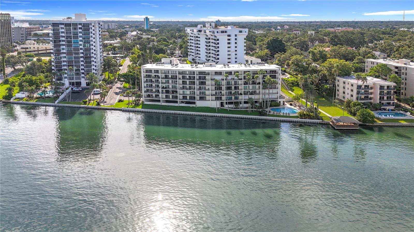 VIEWPOINT-ON-THE-BAY CONDO - Residential