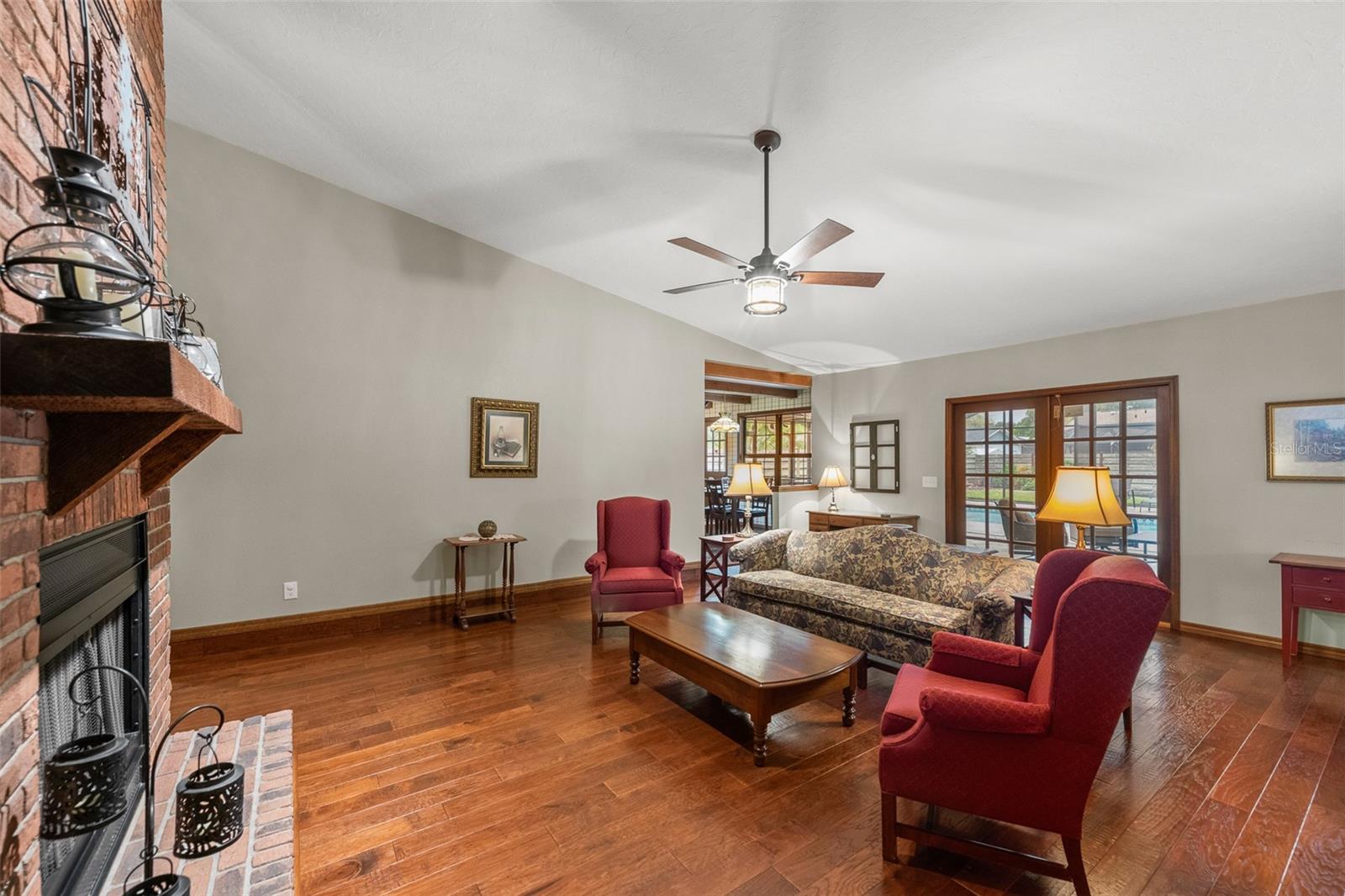 1916 38TH STREET W