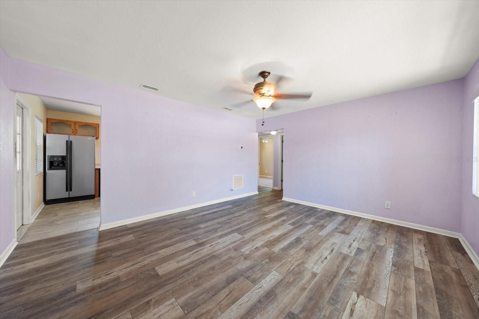 LAKE PEARL ESTATES - Residential