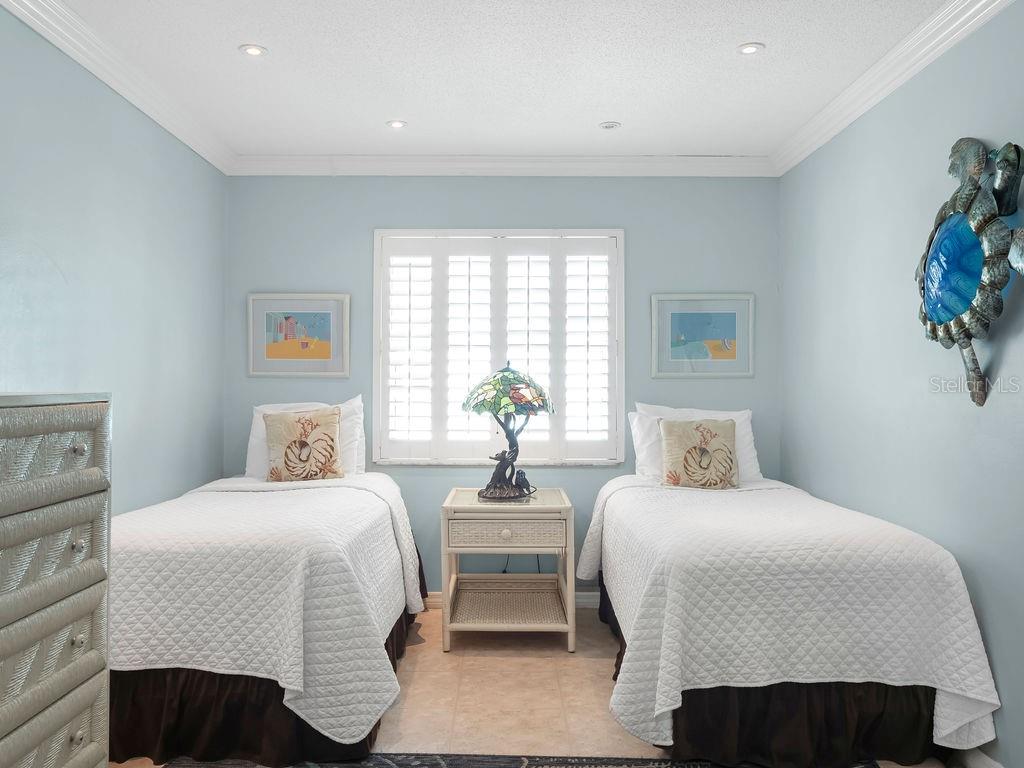GULFPLACE - Residential