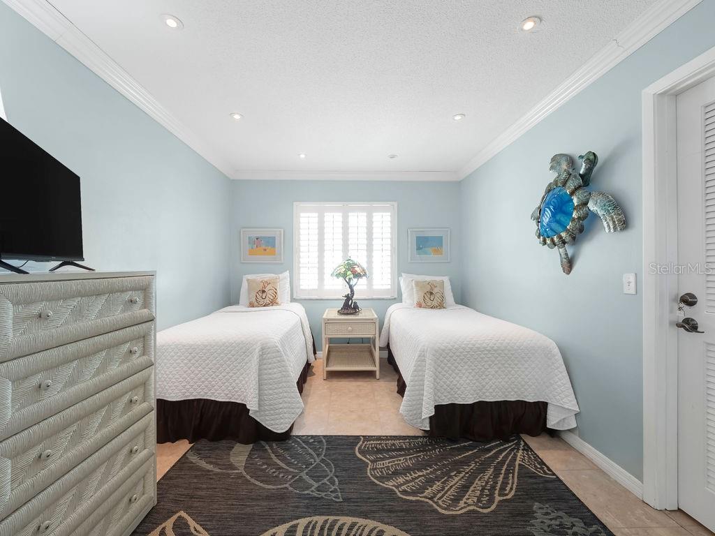 GULFPLACE - Residential