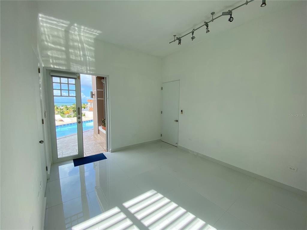 PALMAS DEL MAR,SURFSIDE - Residential