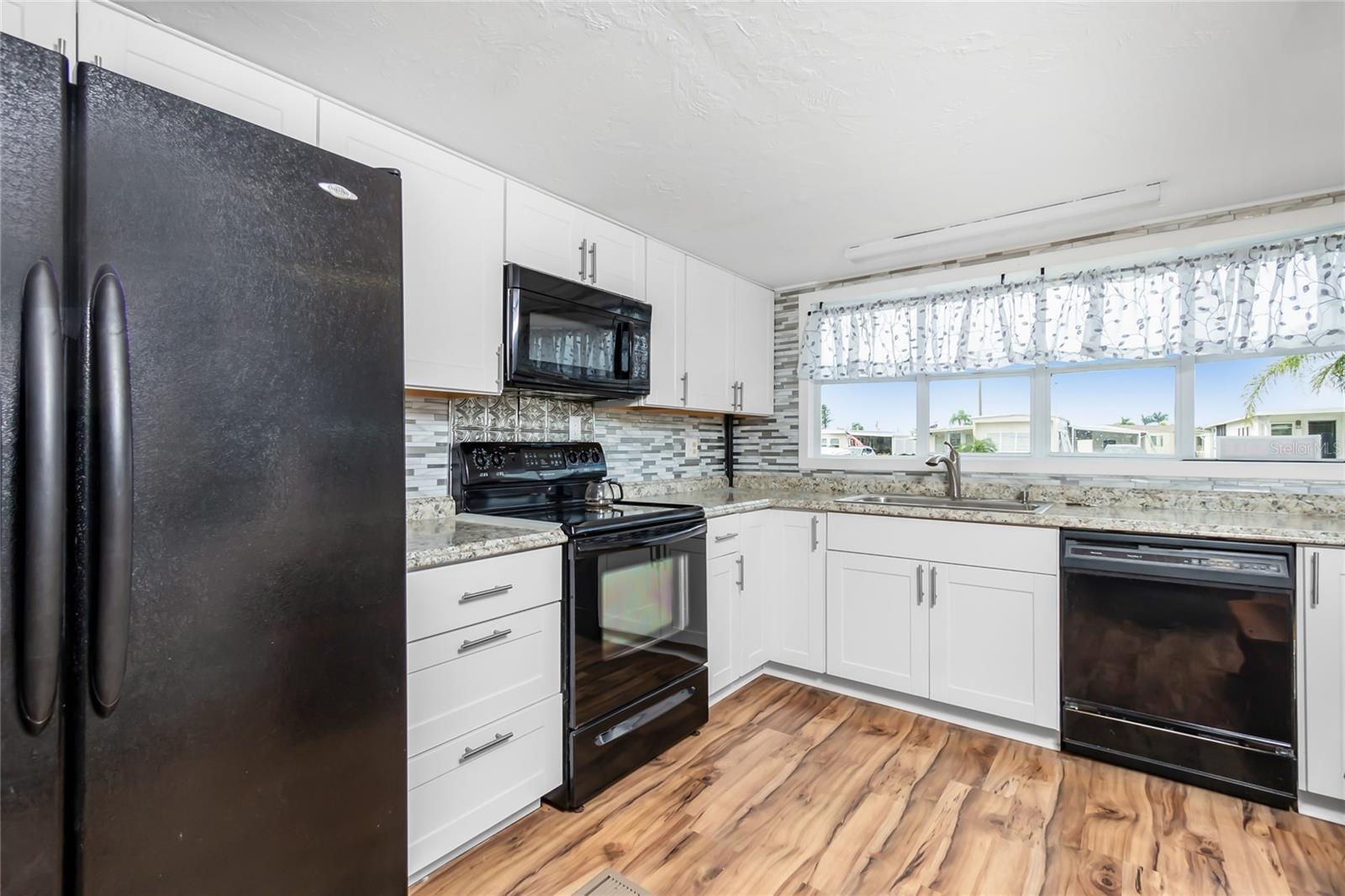 HARBOR COVE - Residential