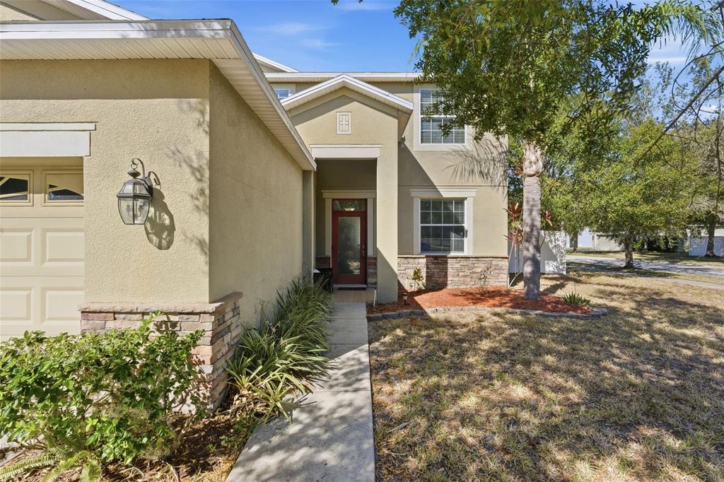 Photo of 13801 Chalk Hill Place, Riverview, FL 33579 (MLS # TB8453494)