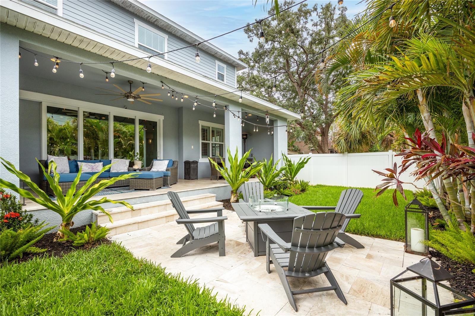 3611 W ROYAL PALM CIRCLE
