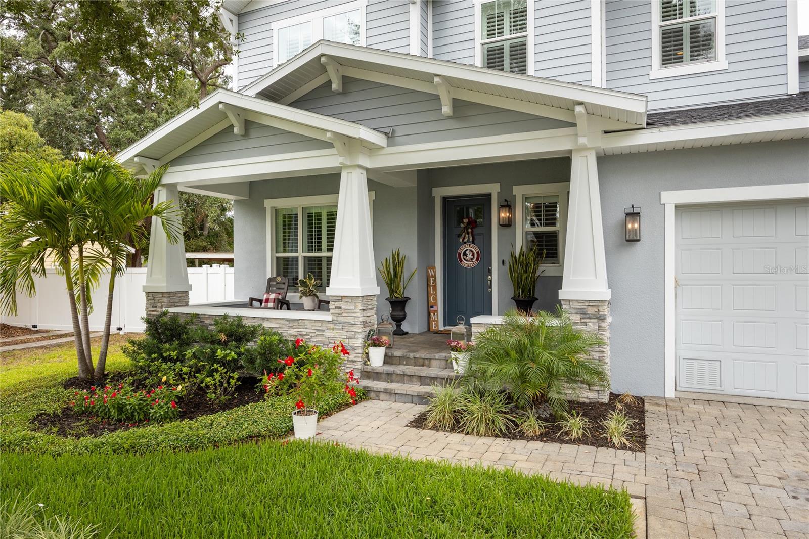 3611 W ROYAL PALM CIRCLE
