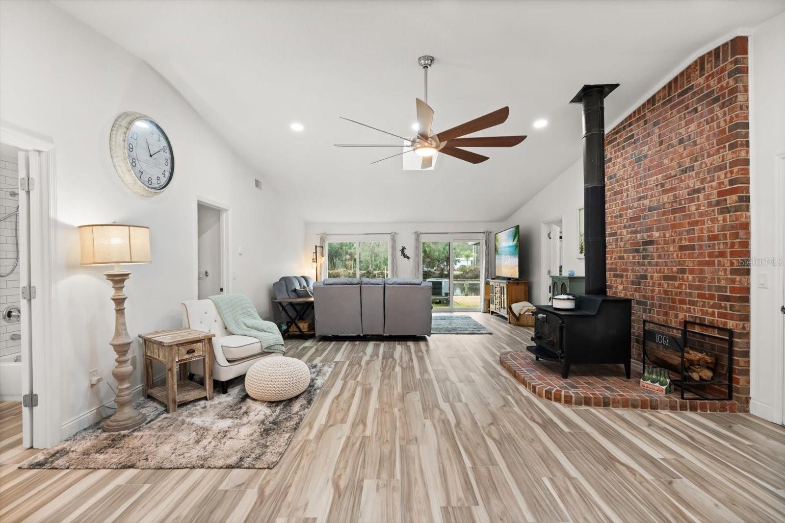 ASSESSORS SUB LOTS 3 & 5 VOLUSIA - Residential