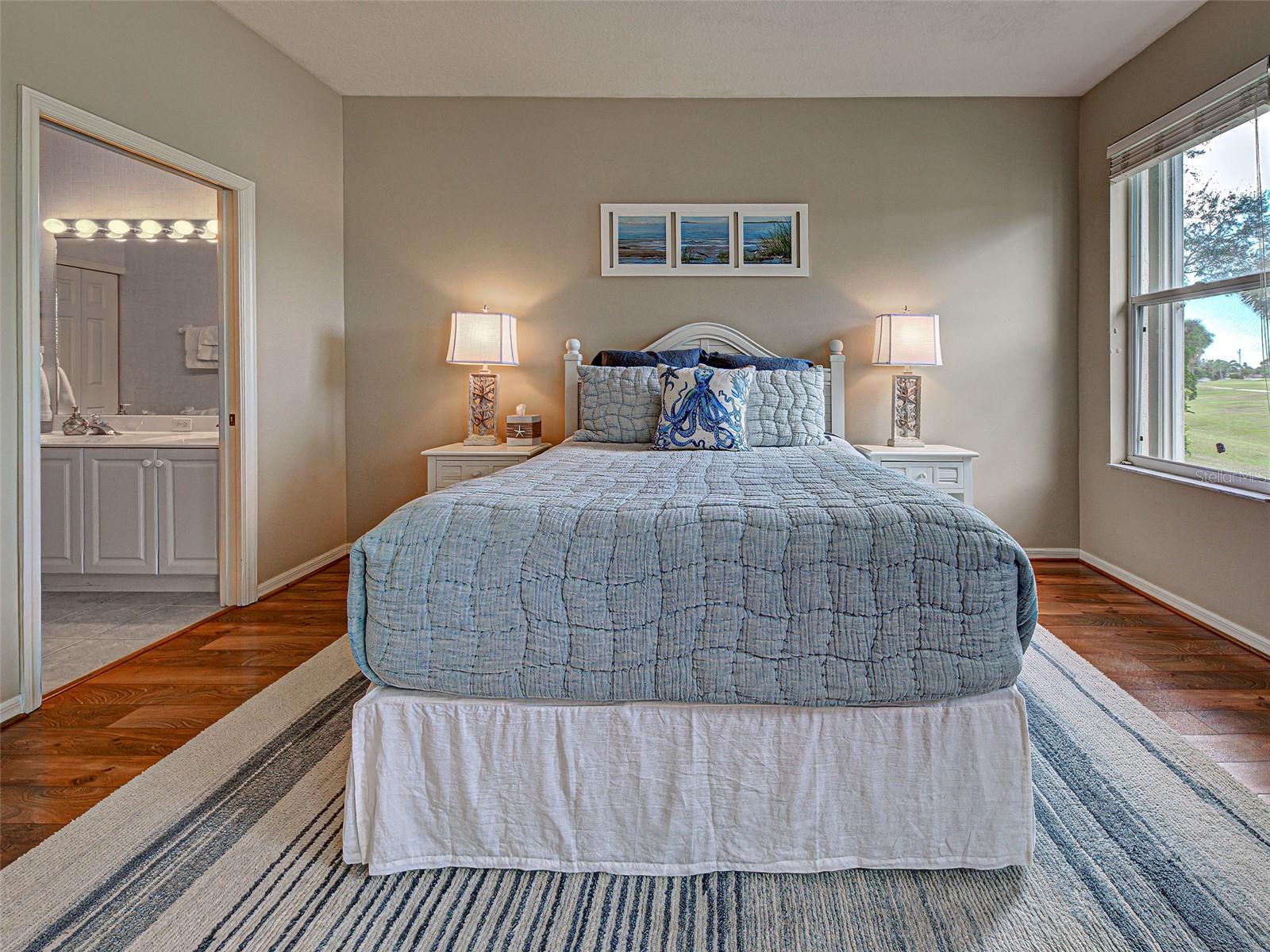 PELICAN POINTE GOLF & COUNTRY CLUB - Residential