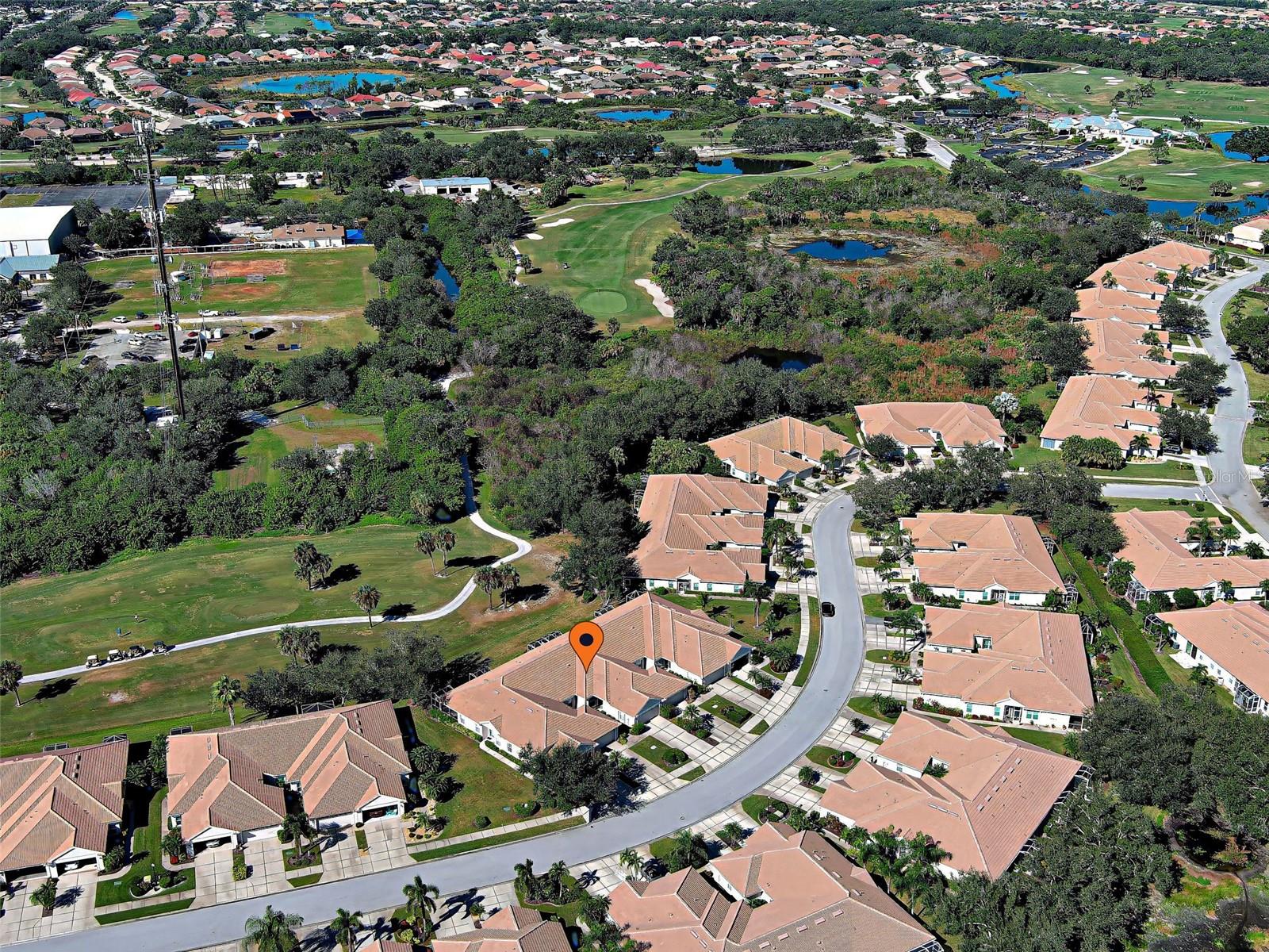 PELICAN POINTE GOLF & COUNTRY CLUB - Residential