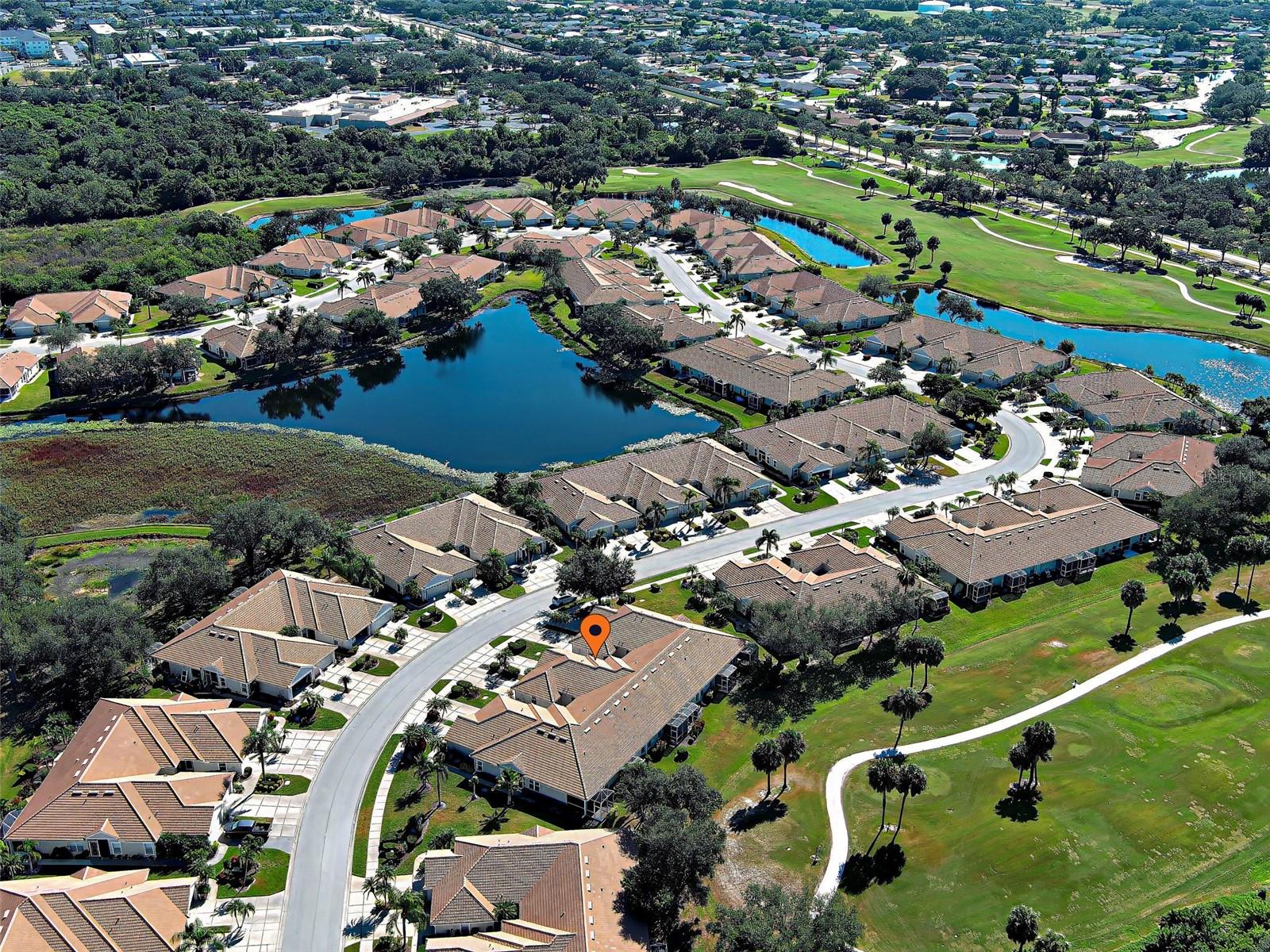 PELICAN POINTE GOLF & COUNTRY CLUB - Residential