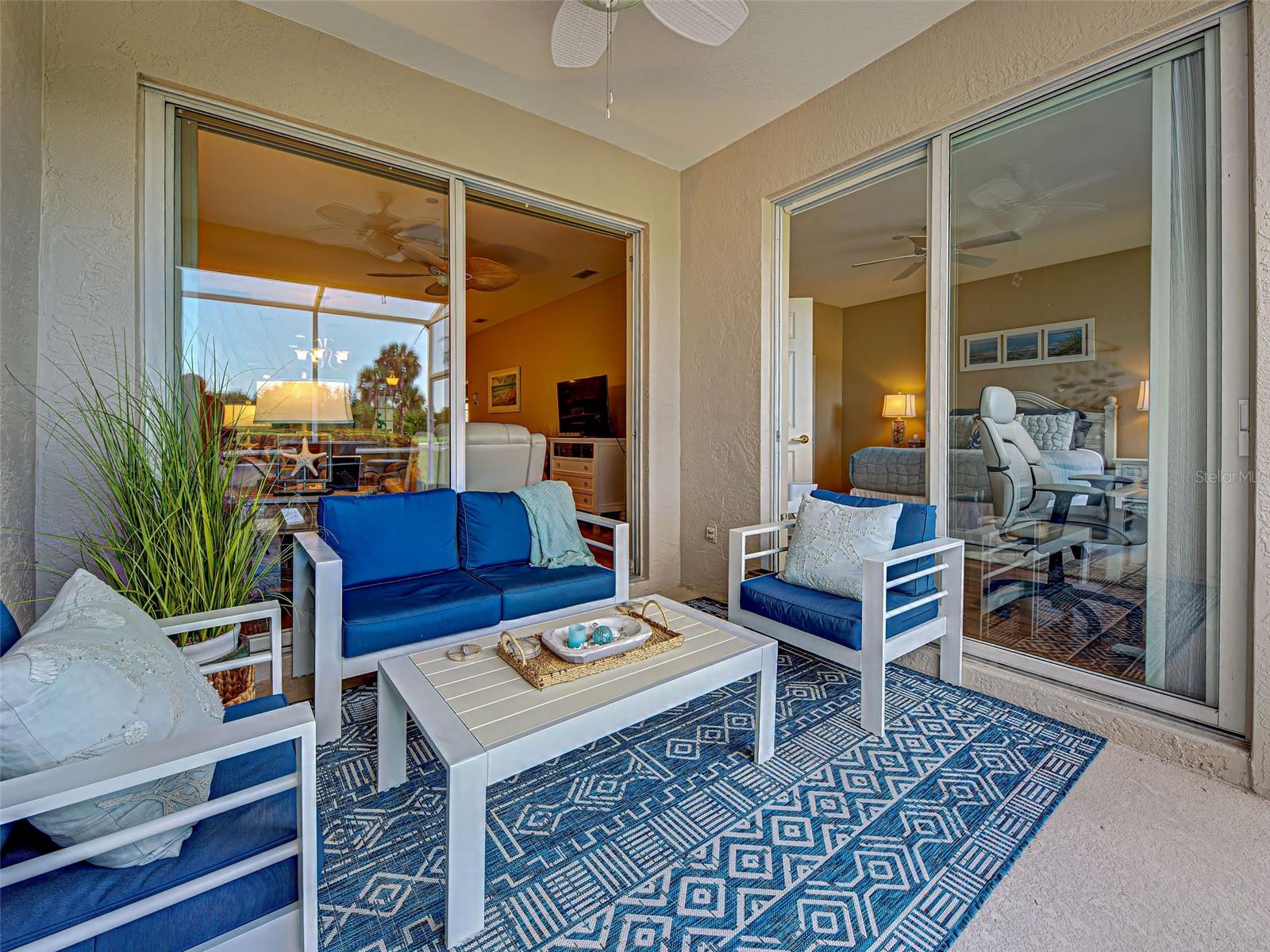 PELICAN POINTE GOLF & COUNTRY CLUB - Residential