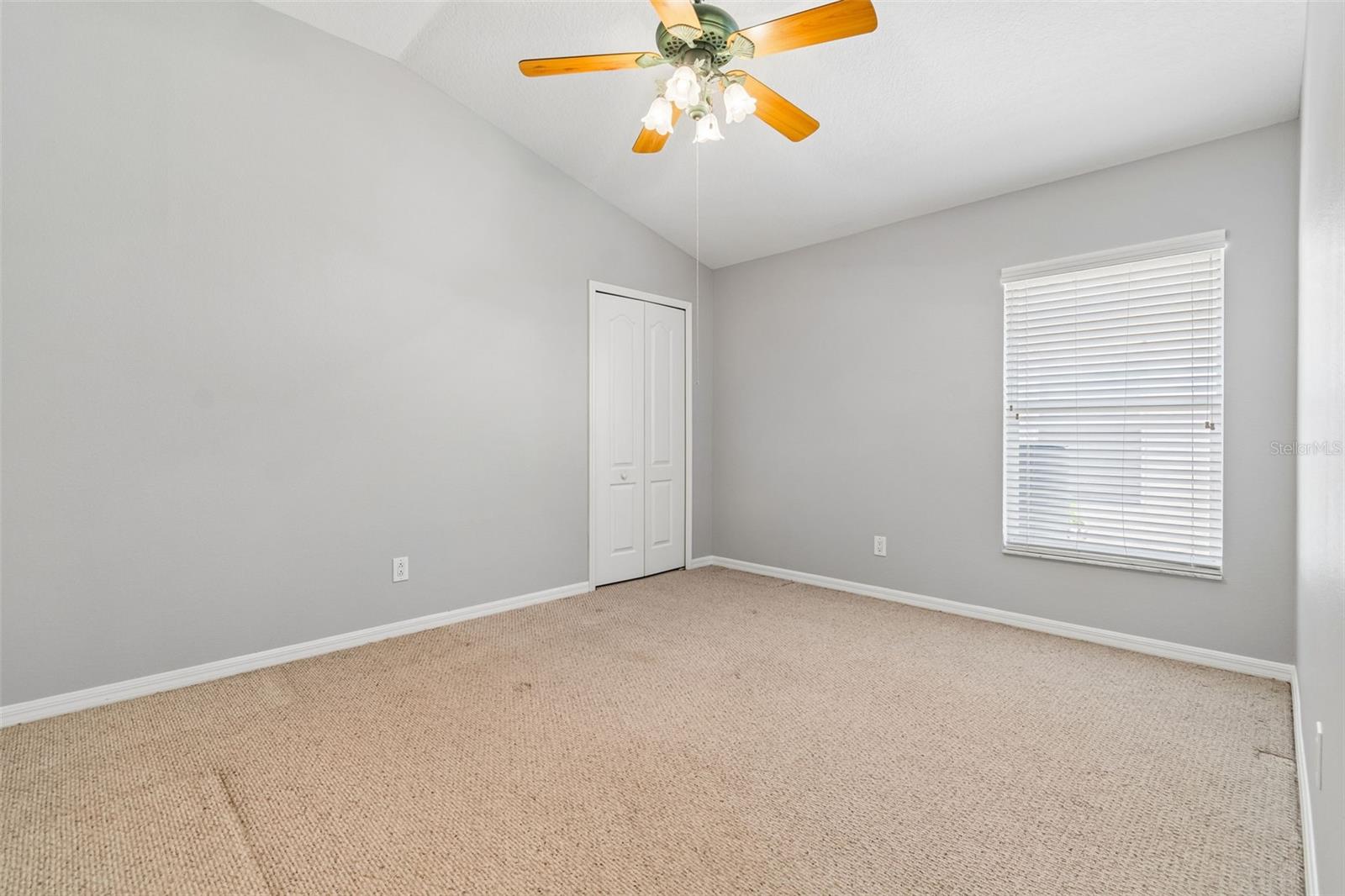 LUMSDEN POINTE PH 1 - Residential