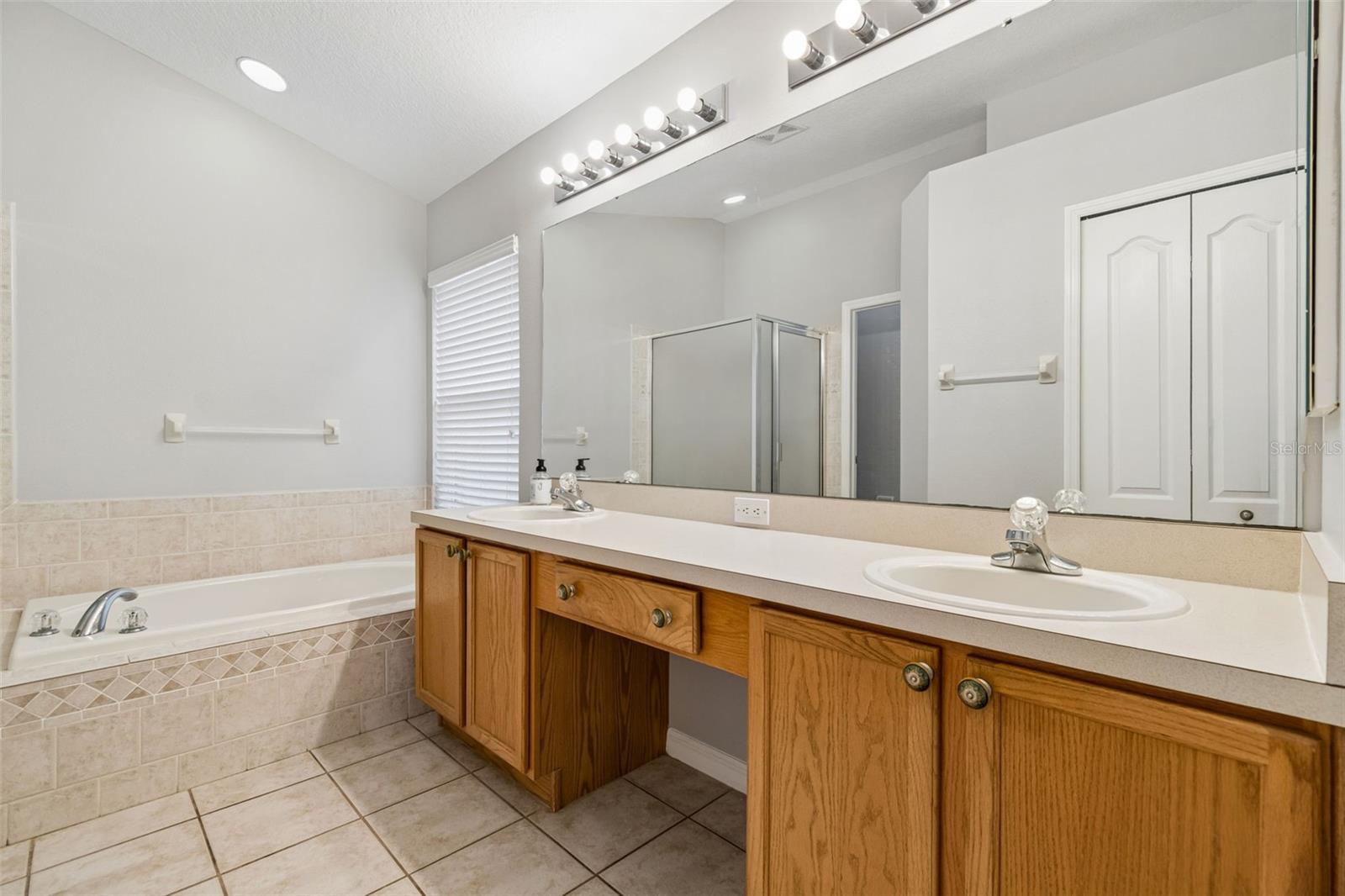 LUMSDEN POINTE PH 1 - Residential