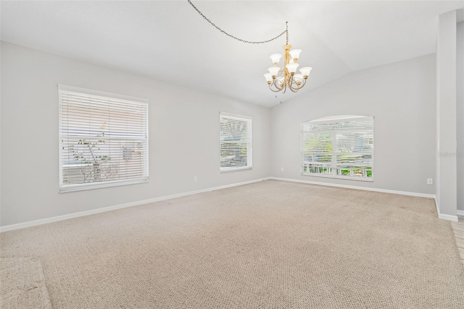 LUMSDEN POINTE PH 1 - Residential