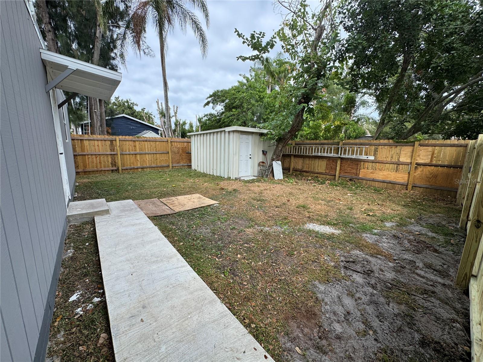 LEALMAN HIGHLANDS 2 - Residential Lease