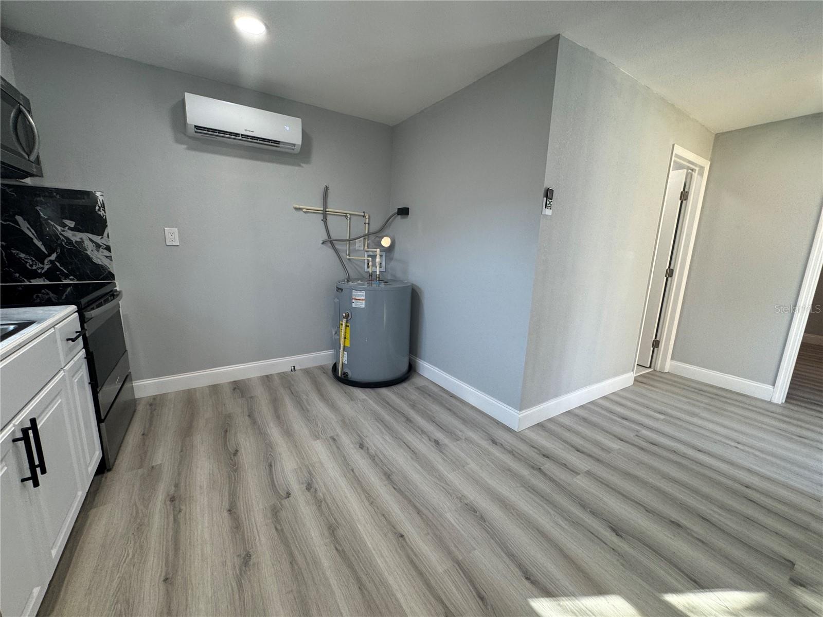 LEALMAN HIGHLANDS 2 - Residential Lease