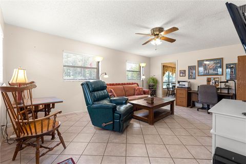 Tiny photo for 40 Wintergreen Way, Ocala, FL 34482 (MLS # OM703915)