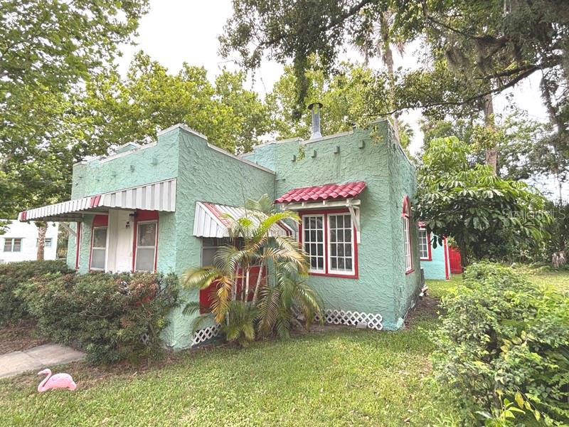 322 TAYLOR AVENUE
