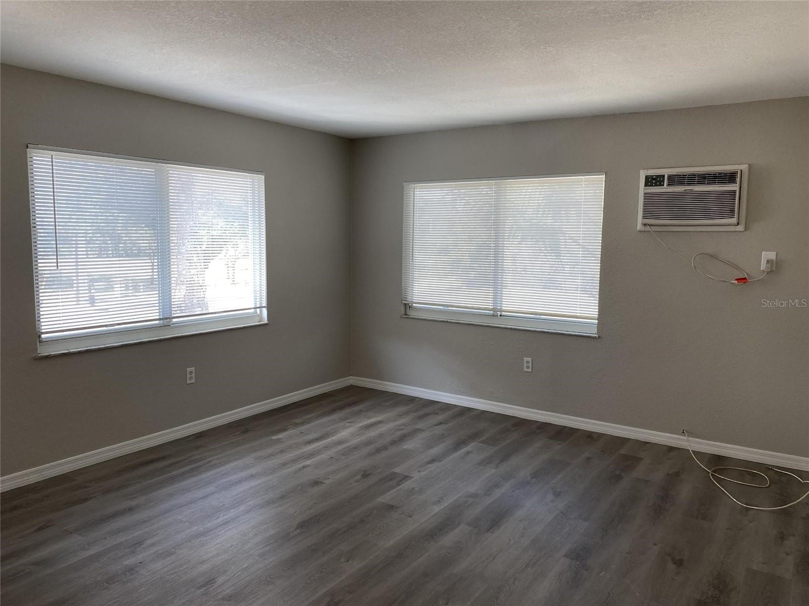 BOULEVARD ADD TO SARASOTA - Residential Lease