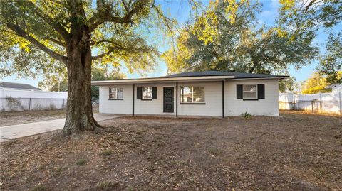 Photo of 739 Belair Avenue, Lakeland, FL 33801 (MLS # L4958955)